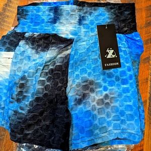 Blue/Black Scrunchy Yoga Shorts